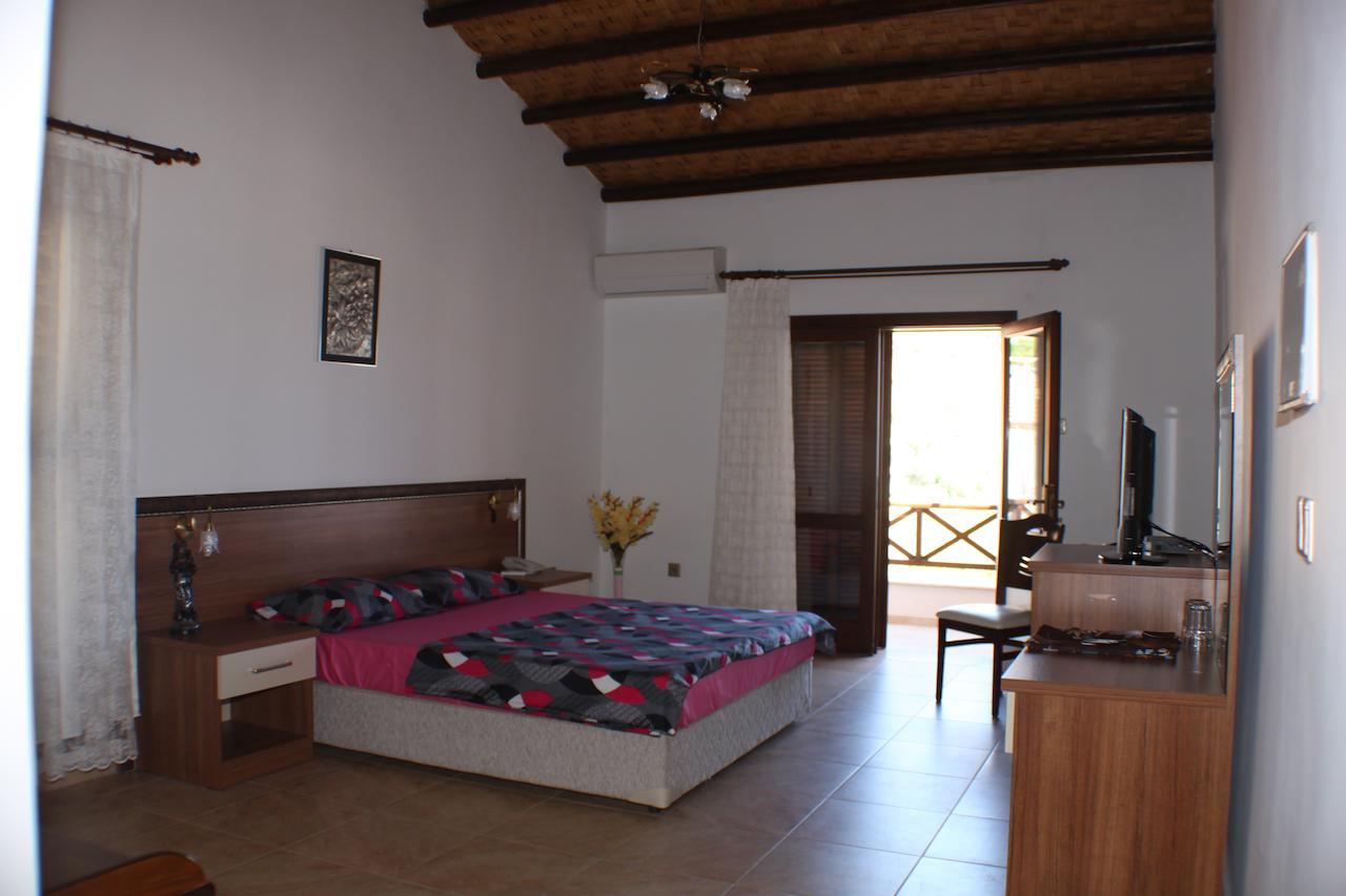 Vouni King Hotel Limnitis Zimmer foto